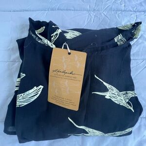 BNWT Kealopiko Noio ʻEhukai